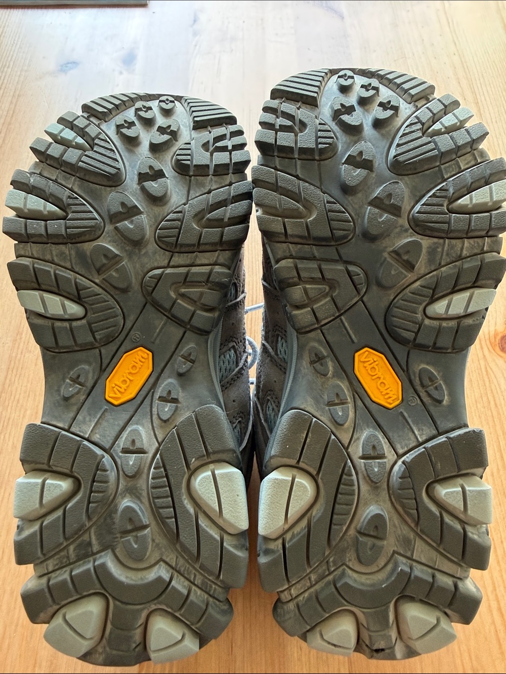 Merrell Moab 3 Mid Waterproof Hiking Boots - Women’s 8 - Picture 6 of 7
